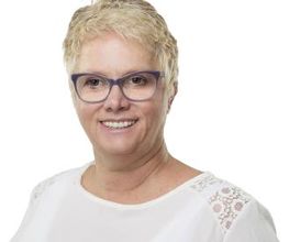 Gisela Momberger: Allfinanz Deutsche Vermögensberatung Bild 1