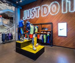 Nike Store Madrid Gran Via imagen 13