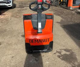 DEMANUT image 10