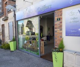 Atelier De Coiffure image 8