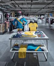 INTERSPORT Voswinkel MERCADO Bild 5