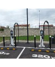 Plug Inn fast charge Station de recharge image 1