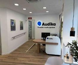 Recepción centro auditivo Barakaldo