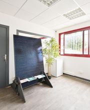 LA2M image 14