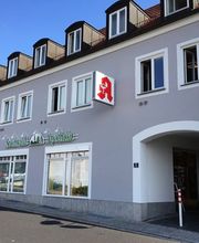 Aussenansicht der Steinwald-Apotheke im FÄZ