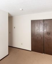 Pinehurst Apartments Ltd image 4