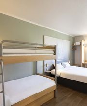 B&B HOTEL Vannes Ouest Golfe du Morbihan image 6