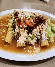 Bertha's Restaurant "El sabor de los Mochis" image 13