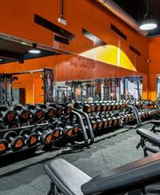 Basic-Fit 24/7 image 1