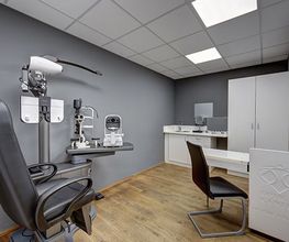 Opticien SALLANCHES Optical Center image 8