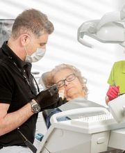 Zahnarztpraxis Memisi Bild 5