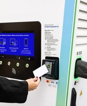 bp pulse Charging Station image 1