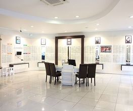 Opticien VITROLLES Optical Center image 6