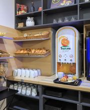 B&B HOTEL Dijon Centre image 10