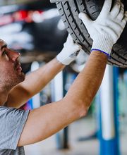 Auto- und Pneuhaus Luzern B. Z Bild 3