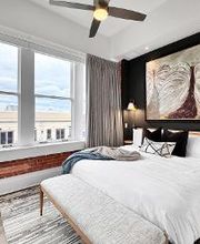 Pineapple Coast Interiors image 6