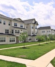 Barrington Park Apartments image 5