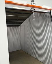 Lagerbox mieten in Ibbenbüren – sichere Lagerfläche.
Abschließbare Lagerbox bei Lager Eule 365 in Ibbenbüren – perfekt für Möbel, Werkzeuge oder persönliche Gegenstände. Flexible Lagerlösungen für Privat und Gewerbe.