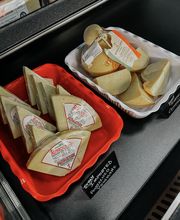 Enzo's Deli & Imports image 5