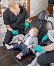 THE ēSSENTIAL DENTIST image 13