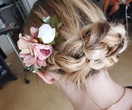Nadine Coiffure image 11