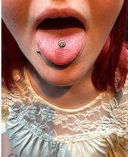 Bloody Dogs Tattoo & Piercing Siegburg Inh. Robert Pongrácz Bild 4