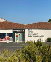 NOTRE MAGASIN VOUS ACCUEILLE TOUS LES JOURS DU LUNDI AU SAMEDI SUR PLUS DE 500M2 DE SURFACE DE VENTE ET VOUS PROPOSE LES PLUS GRANDES MARQUES AU MEILLEUR PRIX