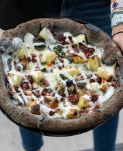 'O Munaciello Neapolitan Pizza image 8