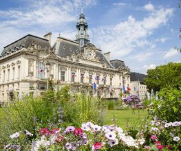 Mairie - Tours image 1