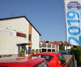 Auto Schiller Bild 1