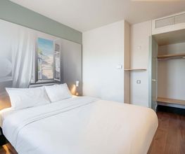 B&B HOTEL Hyères image 1