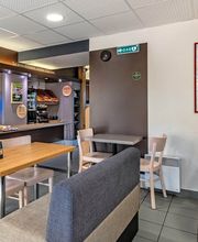 B&B HOTEL Quimper Nord Douarnenez image 9