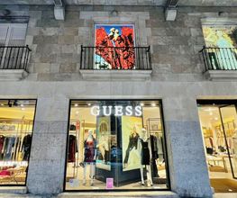 GUESS imagen 1