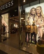 GUESS immagine 3