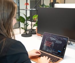 BUZZINTALENTS ist eine renommierte Influencer-Agentur aus Köln, die sich darauf spezialisiert hat, Marken und Menschen zusammenzubringen und herausragende Influencer-Kampagnen zu entwickeln. Als Full-Service Influencer Agentur platzieren wir Marken, Produkte und Botschaften in perfekte Inszenierung und erreichen damit Deinen individuellen Zielkunden: effektiv, zielorientiert und in professionellster Umsetzung.
