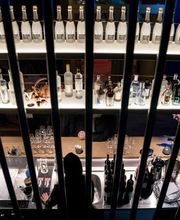 YNOS Kitchen Bar Bild 2