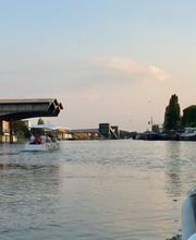 CAPTAIN BRETZEL image 10