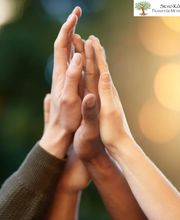 Interkultureller High-Five