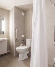 B&B HOTEL Troyes Centre image 12