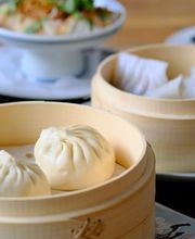 HONGXI  TAPAS Zurich Bild 4