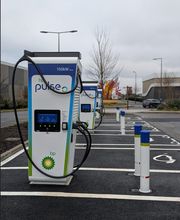 bp pulse Charging Station image 4