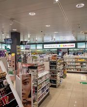 intérieur-pharmacie-sun-store-chaux-de-fonds-metropole