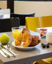 B&B HOTEL Lille Tourcoing Centre image 4