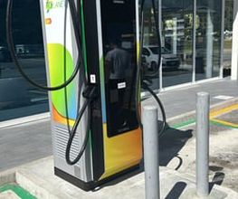 IPlanet Ricarica in sicurezza in modalità ultra fast per tutti i veicoli elettrici.