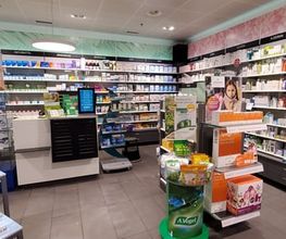 kassierer-amavita-apotheke-löwencenter