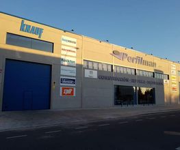 perfilman-fachada-almacen-02.jpg