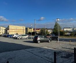 Parkplatz Bahnhof Barther Str. Bild 3