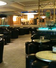 cafeteria-luces-de-bohemia-mesas-04.jpg