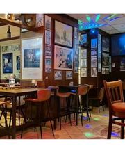 Belmont Pub & Diner Bild 6