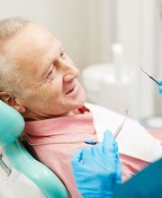 Dr. med. dent. Eitel-Kolesaric N. Bild 12